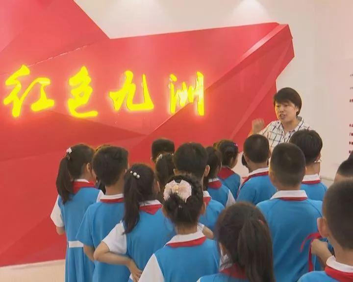 中国俄罗斯美女最多城市:满街都是金发美女,希望嫁给中国小伙